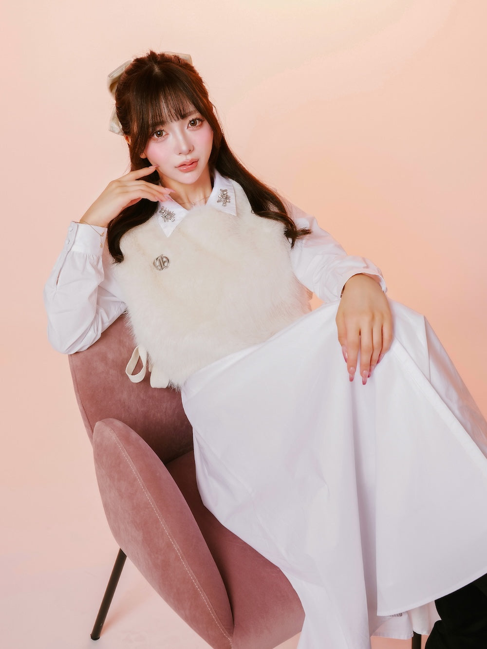 モデル:158cm(着用サイズ:FREE 着用カラー:WHT)