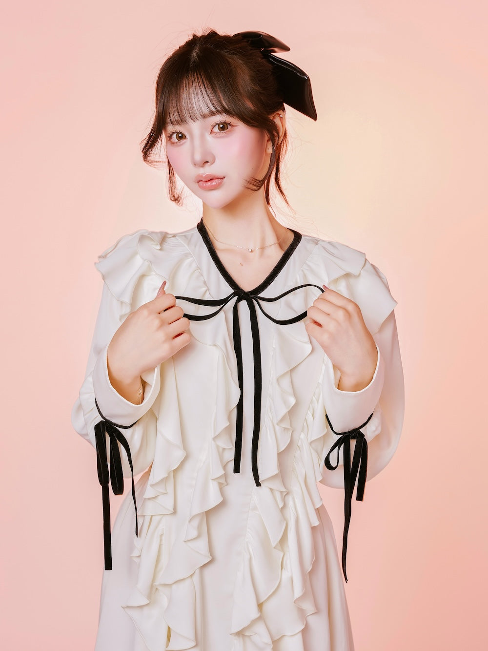 モデル:158cm(着用サイズ:FREE 着用カラー:WHT)