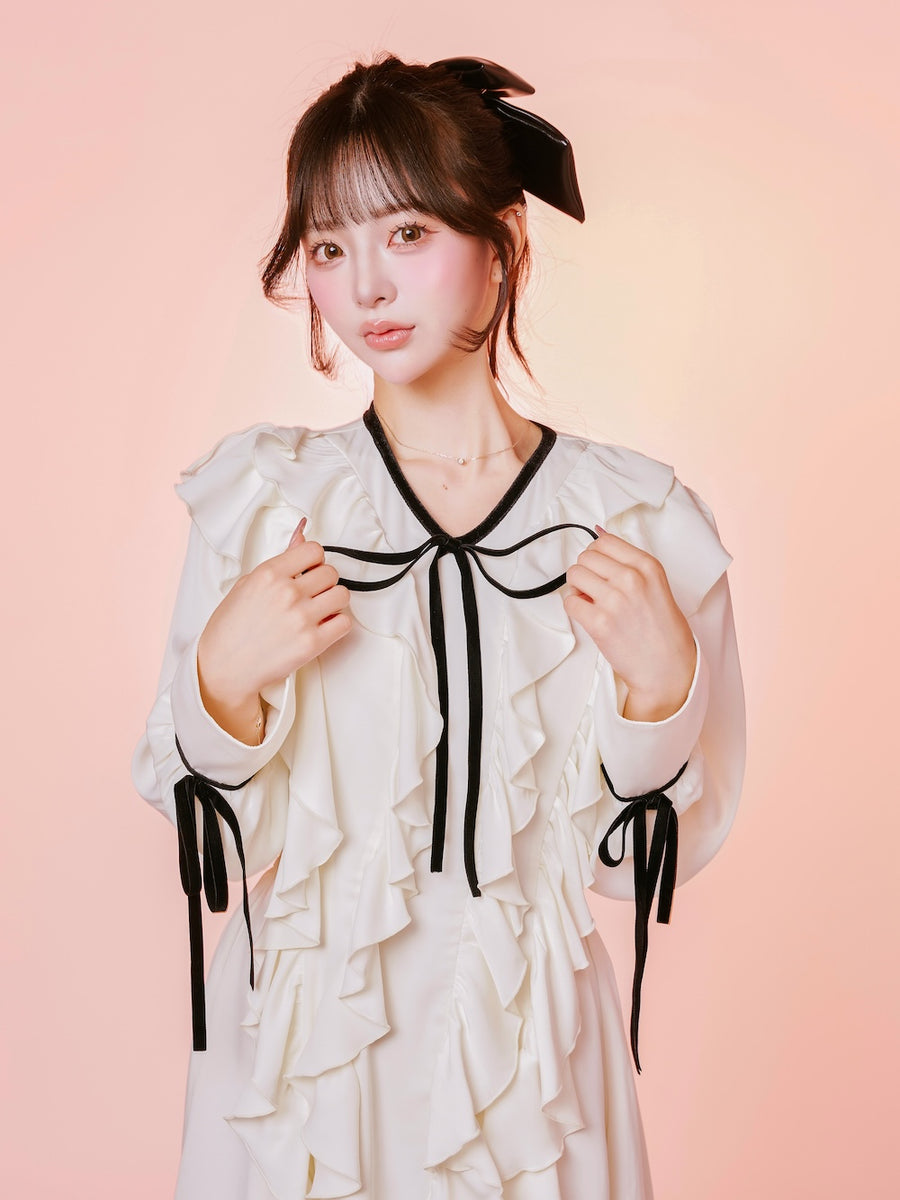 モデル:158cm(着用サイズ:FREE 着用カラー:WHT)