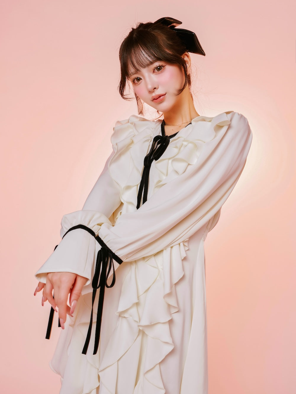 モデル:158cm(着用サイズ:FREE 着用カラー:WHT)