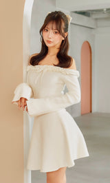 モデル:160cm(着用サイズ:FREE 着用カラー:WHT)