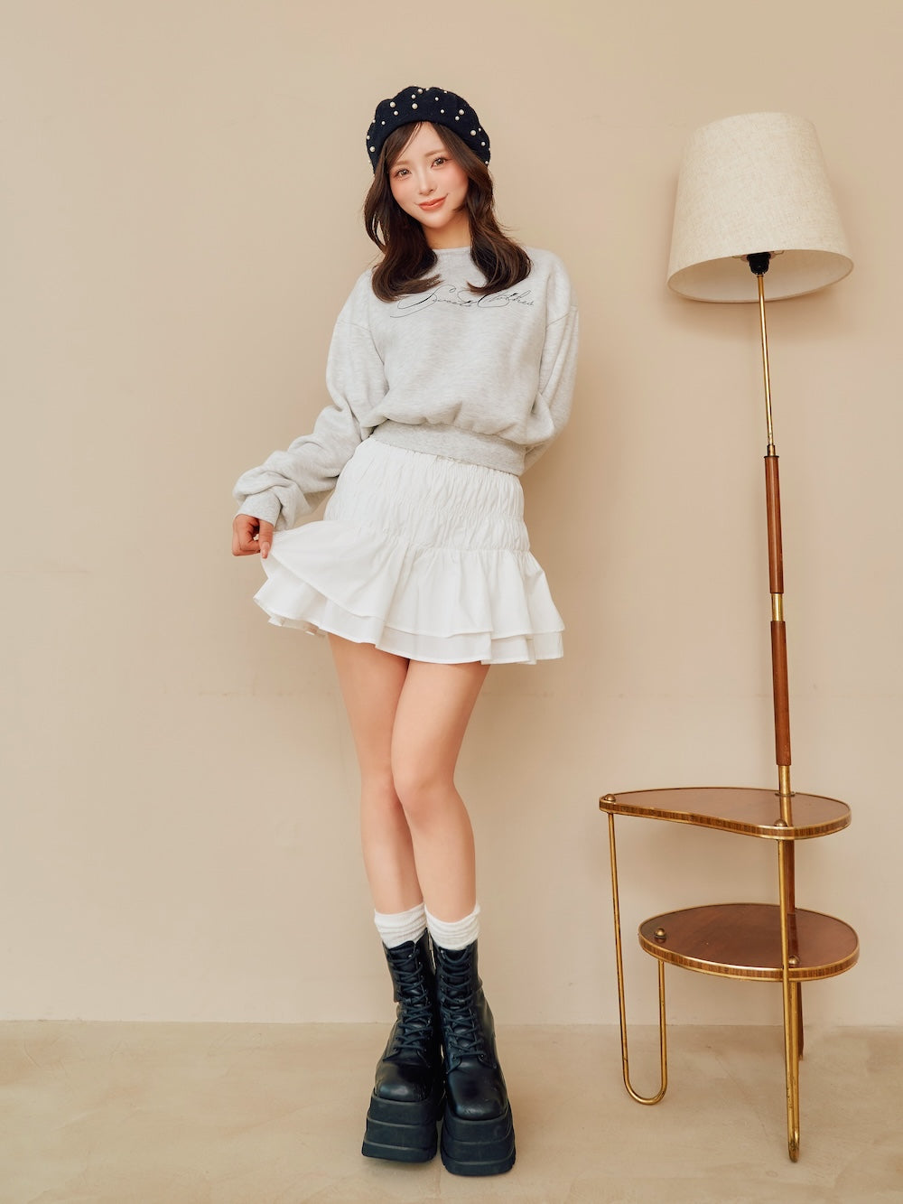 モデル:158cm(着用サイズ:FREE 着用カラー:WHT)