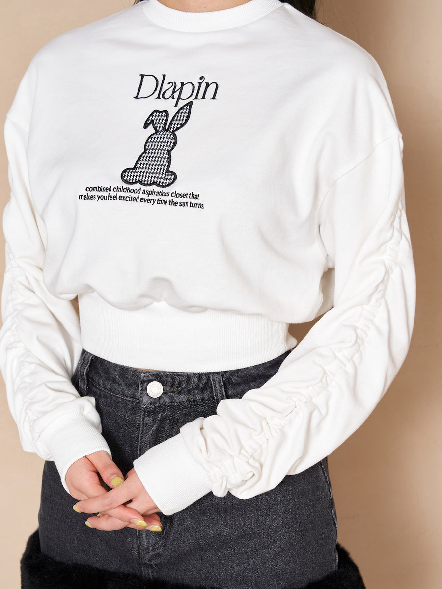 モデル:164cm(着用サイズ:FREE 着用カラー:WHT)