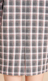 モデル:164cm(着用サイズ:FREE 着用カラー:GRY)
