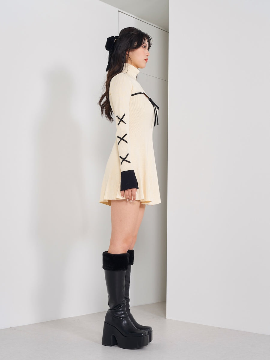 モデル:164cm(着用サイズ:FREE 着用カラー:WHT)