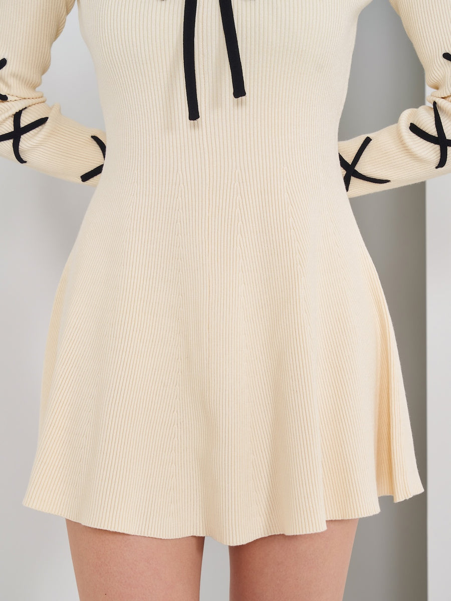 モデル:164cm(着用サイズ:FREE 着用カラー:WHT)