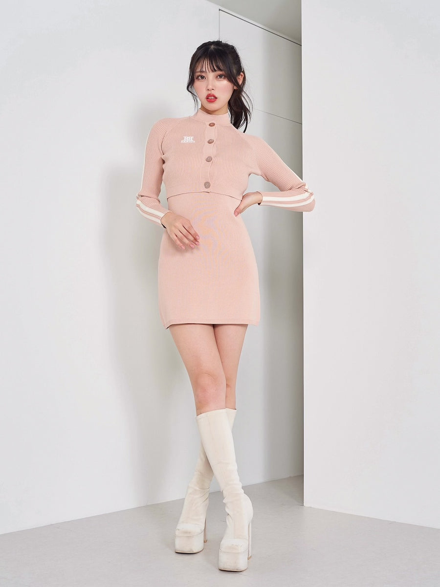 モデル:164cm(着用サイズ:FREE 着用カラー:PNK)