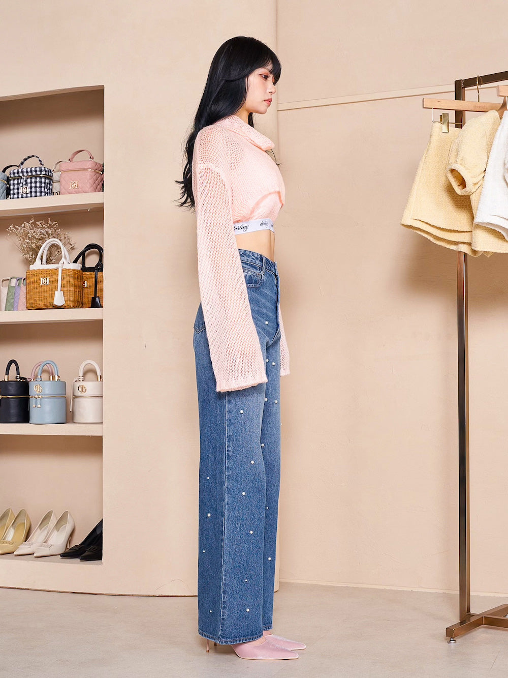 モデル:164cm(着用サイズ:S 着用カラー:BLU)