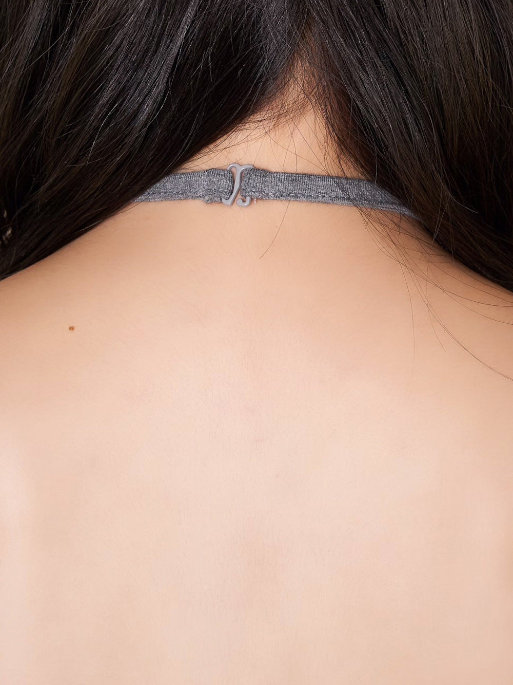 モデル:164cm(着用サイズ:FREE 着用カラー:GRY)