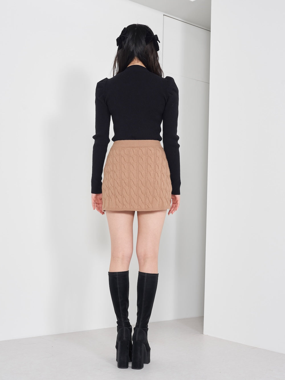 モデル:164cm(着用サイズ:FREE 着用カラー:BEG)