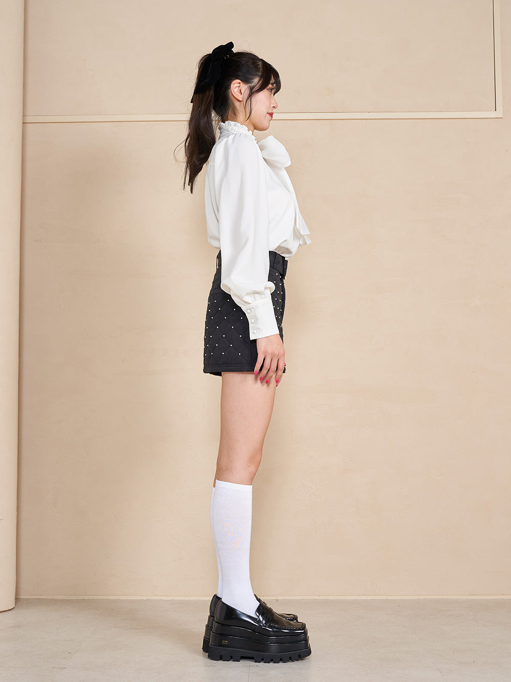 モデル:164cm(着用サイズ:S 着用カラー:BLK)