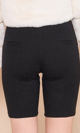 モデル:163cm(着用サイズ:FREE 着用カラー:BLK)