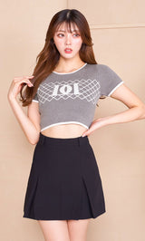 モデル:164cm(着用サイズ:FREE 着用カラー:GRY)