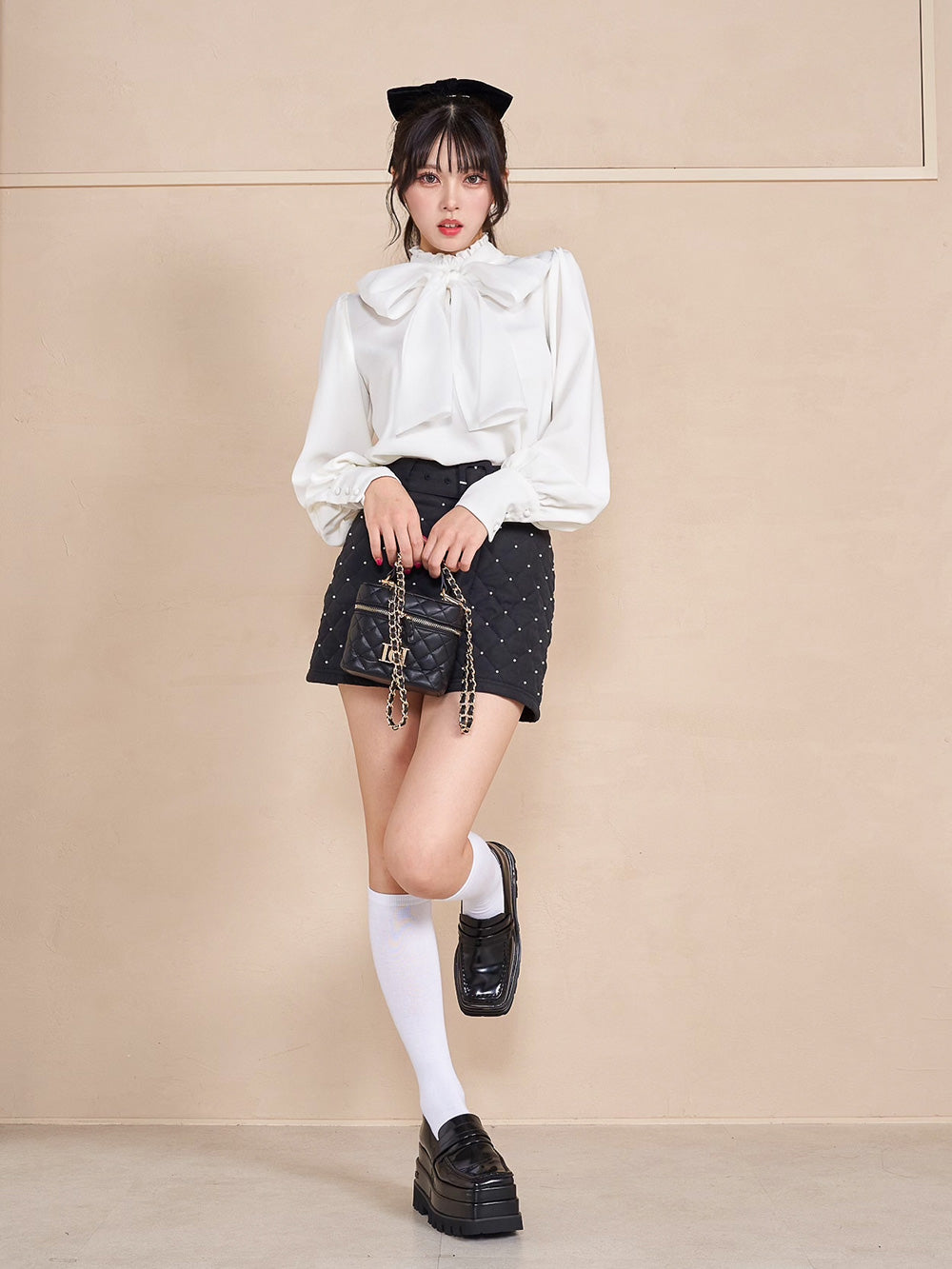 モデル:164cm(着用サイズ:S 着用カラー:BLK)