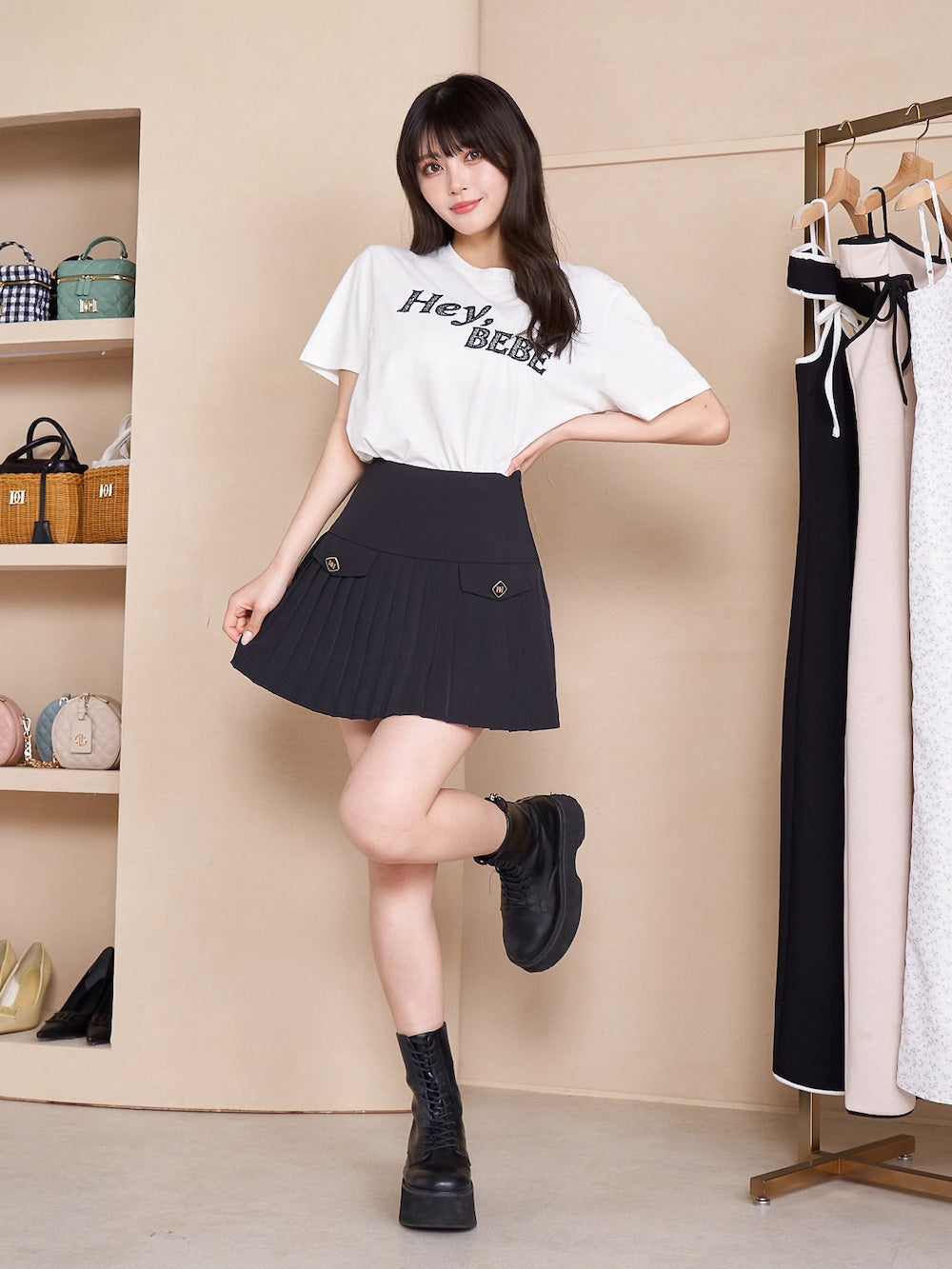 モデル:164cm(着用サイズ:S 着用カラー:BLK)