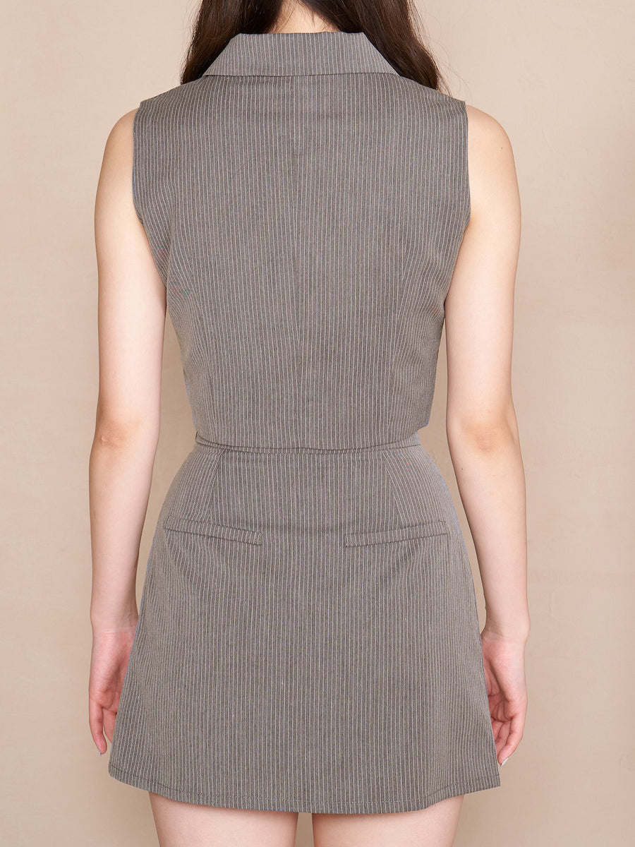 モデル:164cm(着用サイズ:S 着用カラー:GRY)