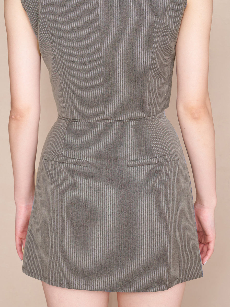 モデル:164cm(着用サイズ:S 着用カラー:GRY)
