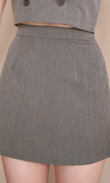 モデル:164cm(着用サイズ:S 着用カラー:GRY)