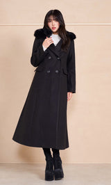 モデル:164cm(着用サイズ:FREE 着用カラー:BLK)