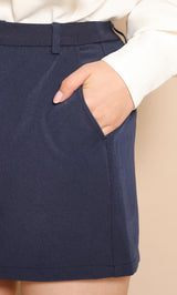 モデル:164cm(着用サイズ:S 着用カラー:NVY)