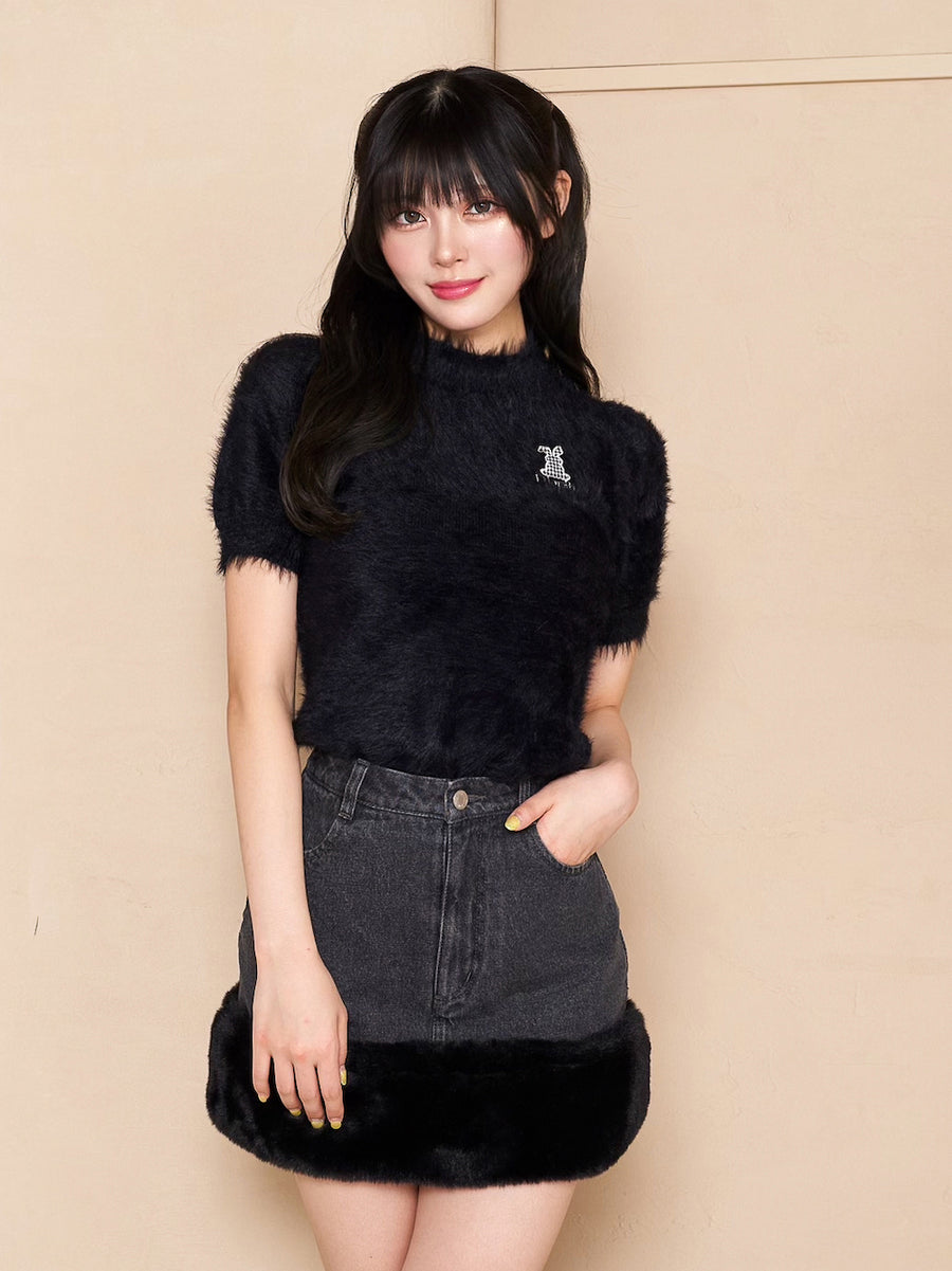 モデル:164cm(着用サイズ:FREE 着用カラー:BLK)