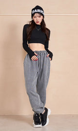 モデル:164cm(着用サイズ:FREE 着用カラー:C-GRY)
