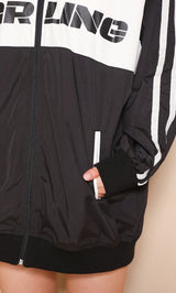 モデル:163cm(着用サイズ:FREE 着用カラー:BLK)