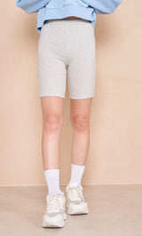 モデル:164cm(着用サイズ:FREE 着用カラー:GRY)
