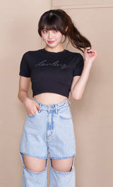モデル:164cm(着用サイズ:FREE 着用カラー:BLK)