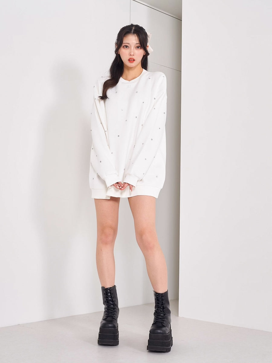 モデル:164cm(着用サイズ:FREE 着用カラー:WHT)