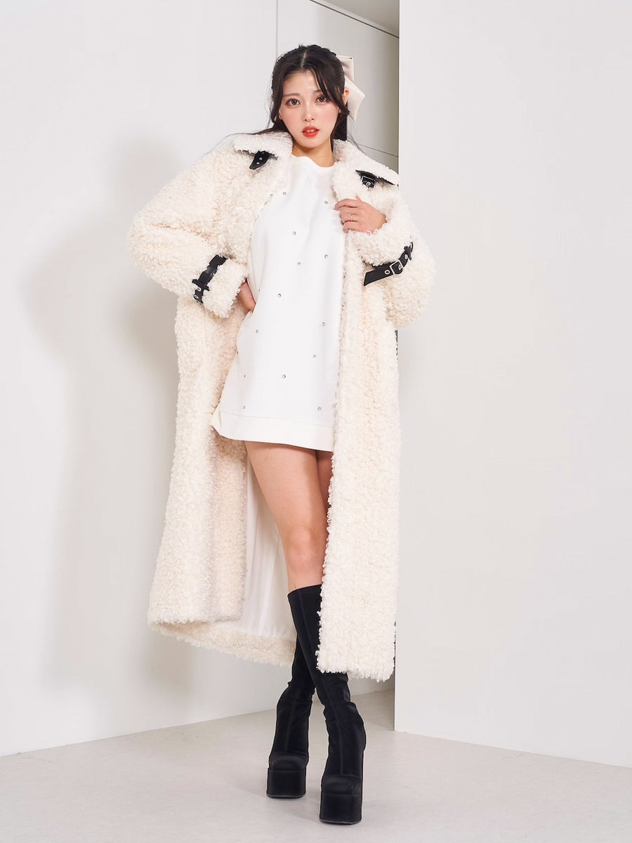モデル:164cm(着用サイズ:FREE 着用カラー:WHT)