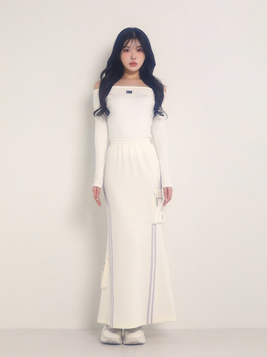 モデル:160cm(着用サイズ:FREE 着用カラー:WHT)