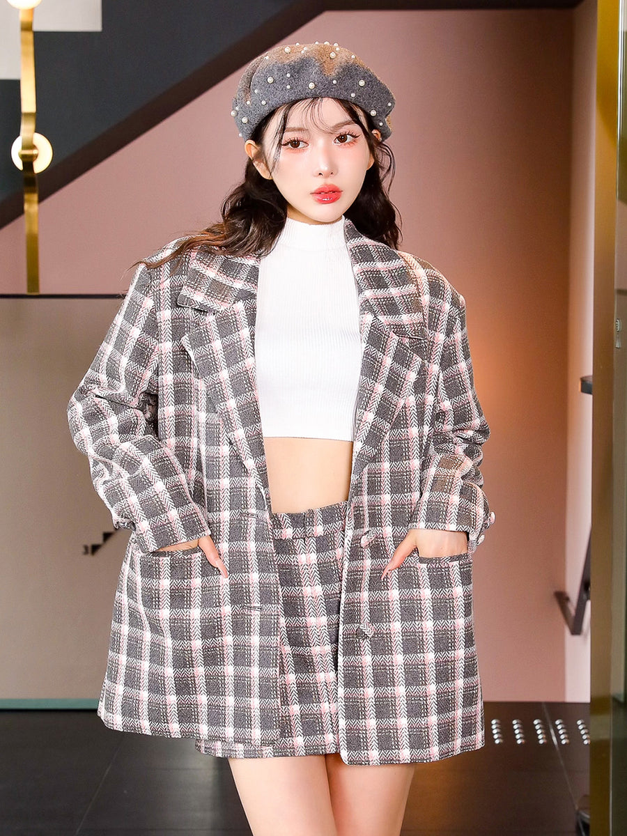 モデル:160cm(着用サイズ:FREE 着用カラー:GRY)