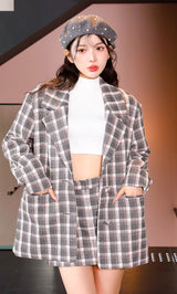 モデル:160cm(着用サイズ:FREE 着用カラー:GRY)
