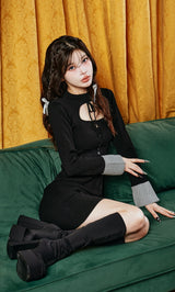 モデル:160cm(着用サイズ:FREE 着用カラー:BLK)