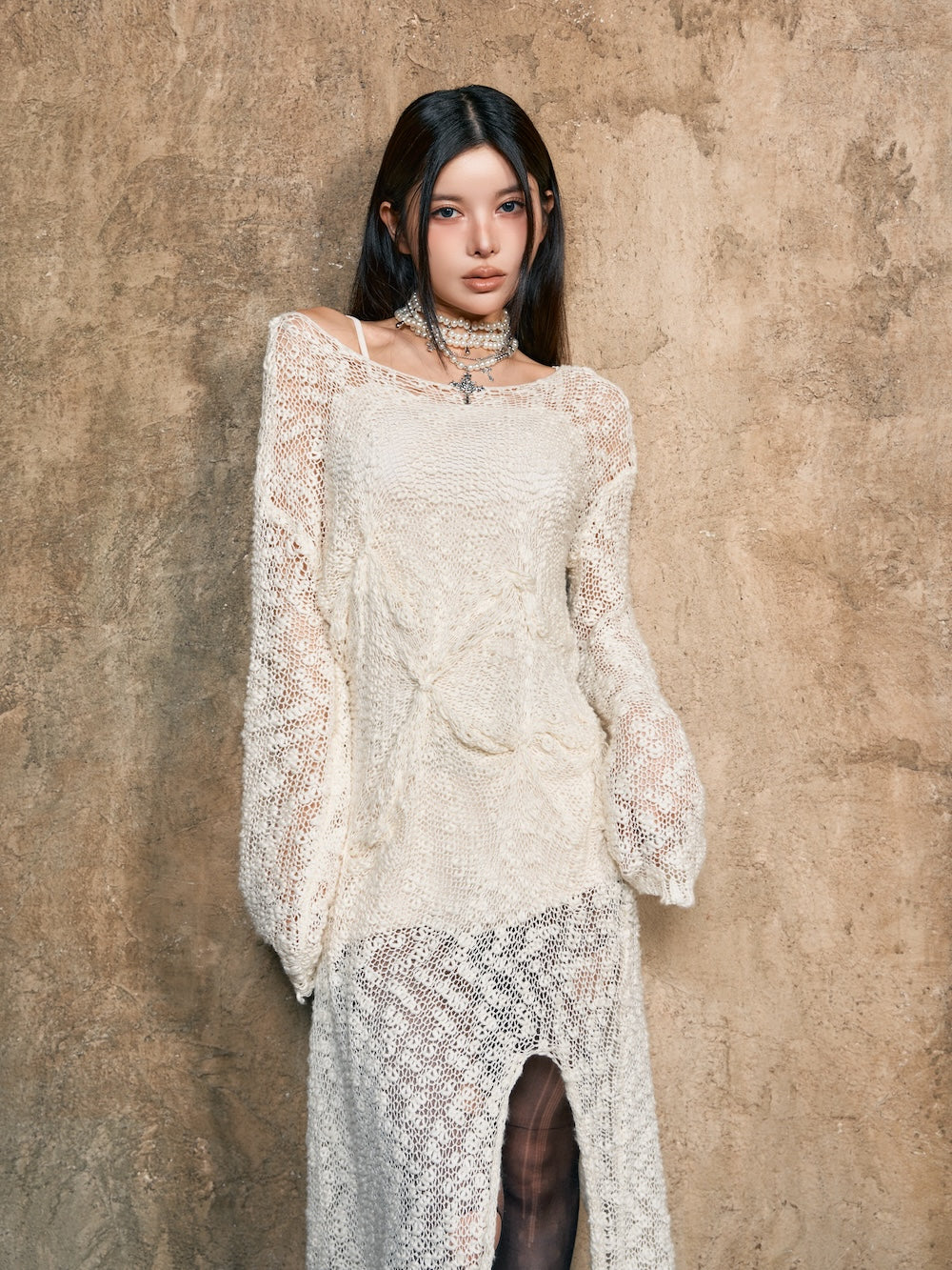 モデル:160cm(着用サイズ:FREE 着用カラー:IVO)