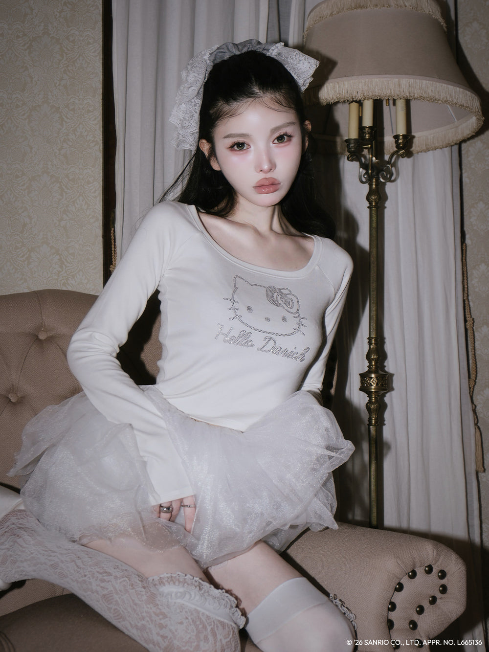 モデル:160cm(着用サイズ:FREE 着用カラー:WHT)