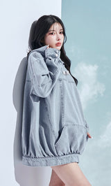 モデル:160cm(着用サイズ:FREE 着用カラー:BLU)
