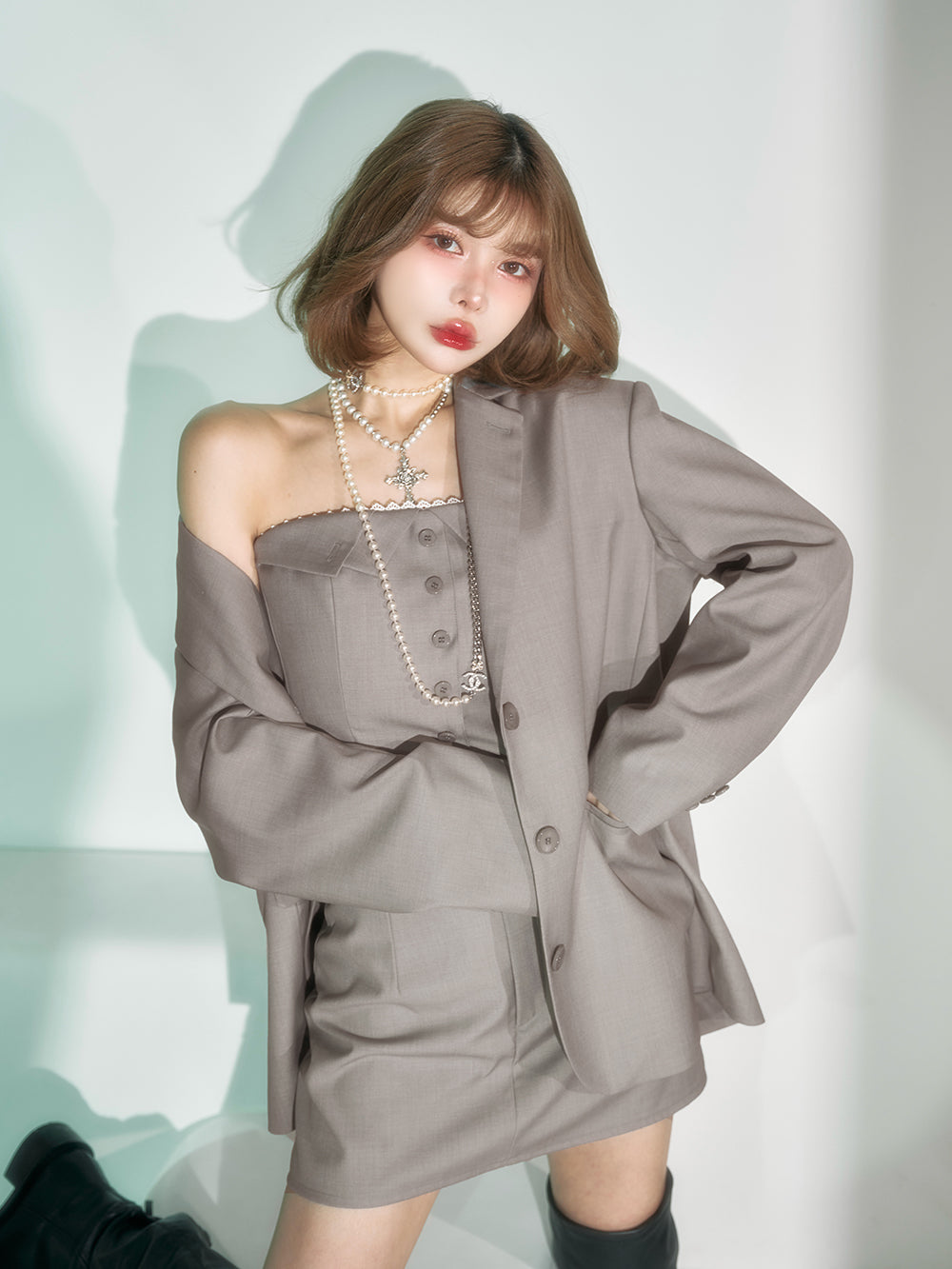 モデル:160cm(着用サイズ:FREE 着用カラー:GRY)