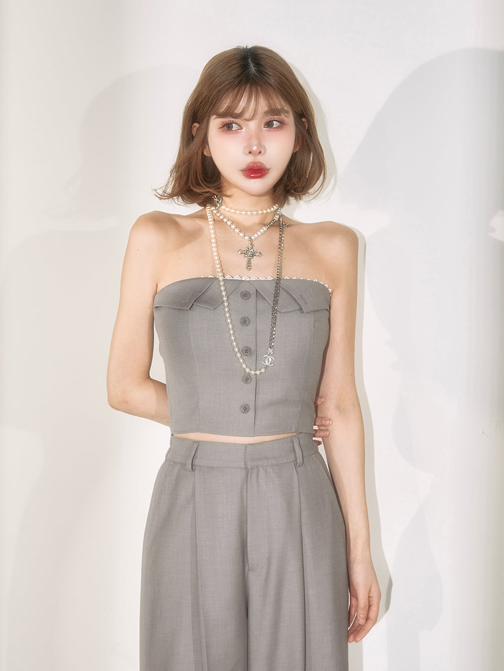 モデル:160cm(着用サイズ:FREE 着用カラー:GRY)