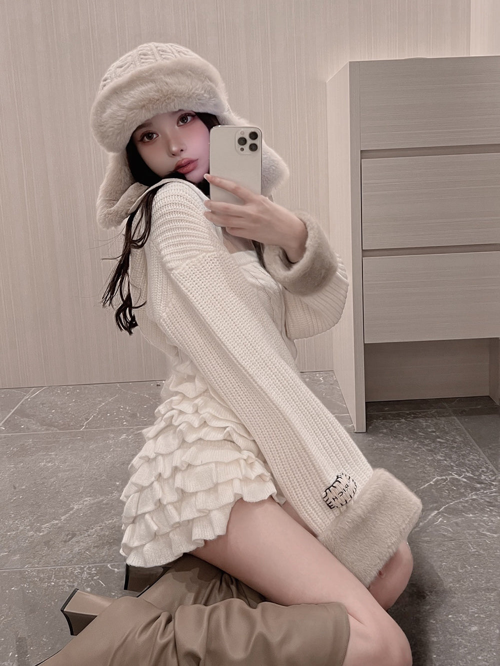 モデル:160cm(着用サイズ:FREE 着用カラー:WHT)