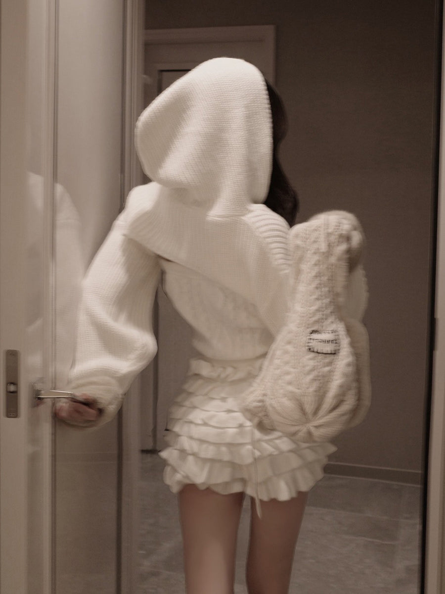 モデル:160cm(着用サイズ:FREE 着用カラー:WHT)