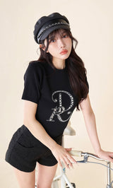 モデル:160cm(着用サイズ:FREE 着用カラー:BLK)