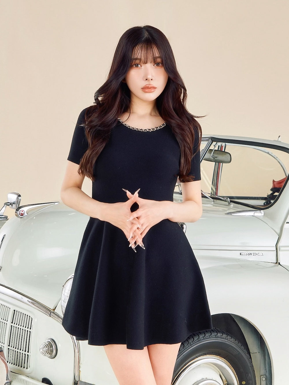 モデル:160cm(着用サイズ:FREE 着用カラー:BLK)