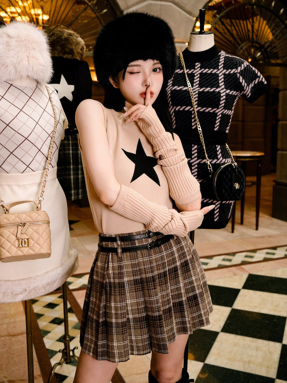 モデル:160cm(着用サイズ:S 着用カラー:BRN)