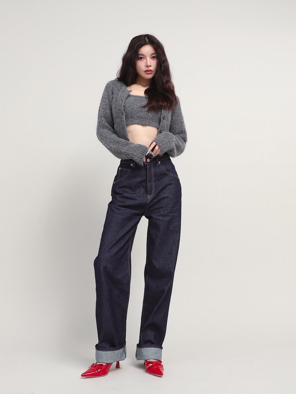 モデル:160cm(着用サイズ:S 着用カラー:IND)
