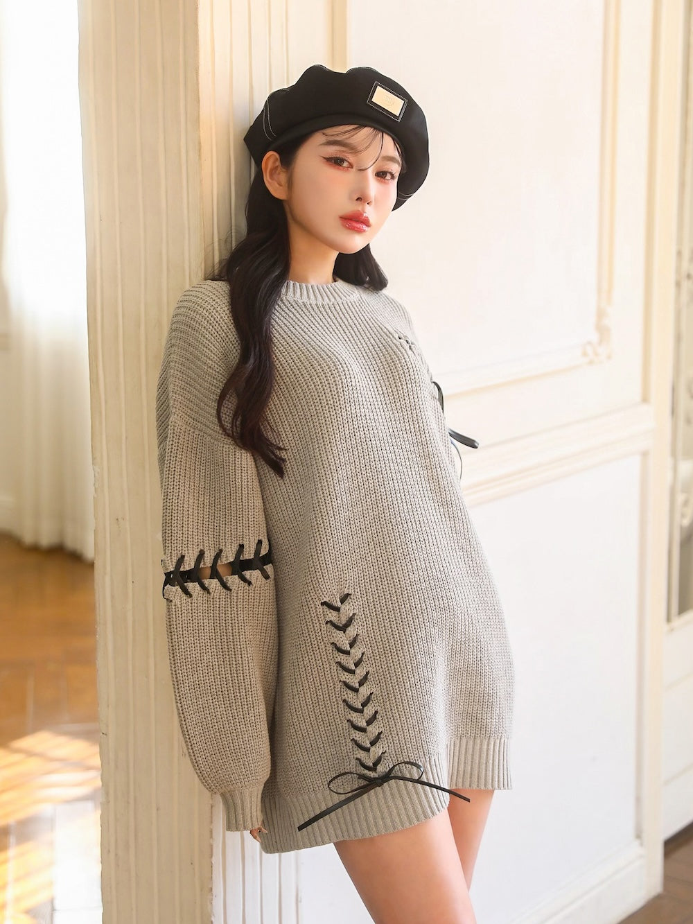 モデル:160cm(着用サイズ:FREE 着用カラー:GRY)