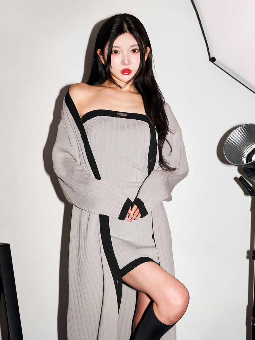 モデル:160cm(着用サイズ:FREE 着用カラー:GRY)