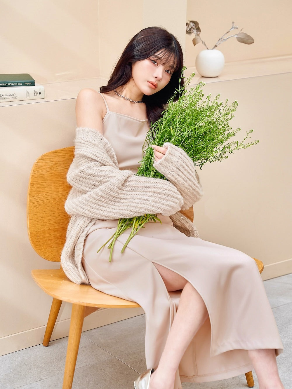モデル:160cm(着用サイズ:FREE 着用カラー:BEG)