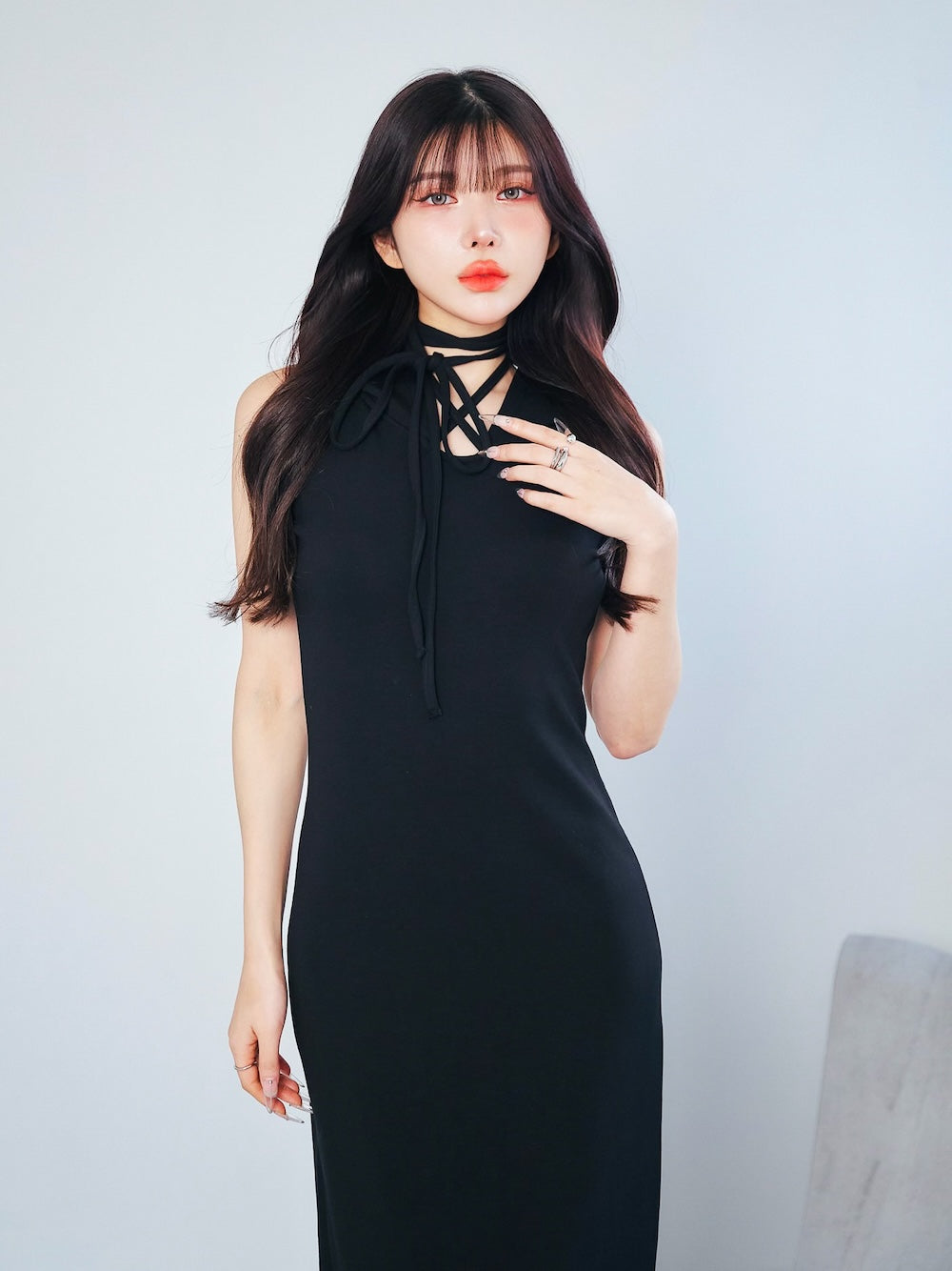 モデル:160cm(着用サイズ:FREE 着用カラー:BLK)